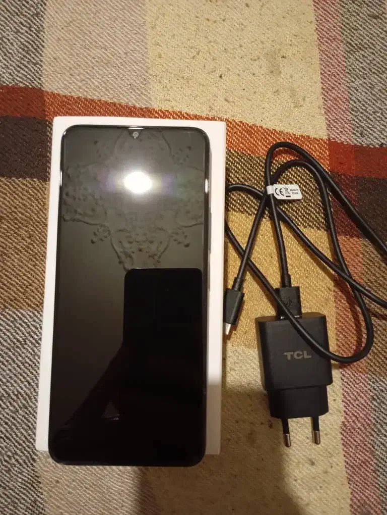 گوشی TCL در حد آکبند|موبایل|تهران, سنگلج (شاپور)|دیوار