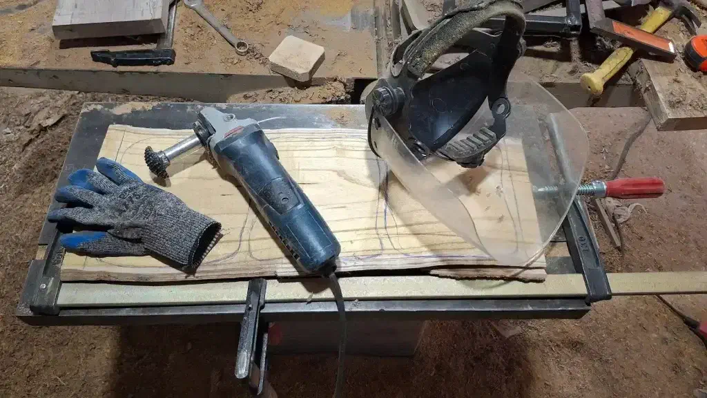 نیازمند استاد کار تولید ظروف چوبی روستیک|استخدام صنعتی، فنی، مهندسی|شیراز, شهرک صنعتی|دیوار