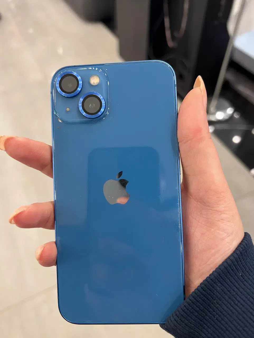 ایفن 13 نرمال ۲۵۶|موبایل|رشت, چله خانه|دیوار