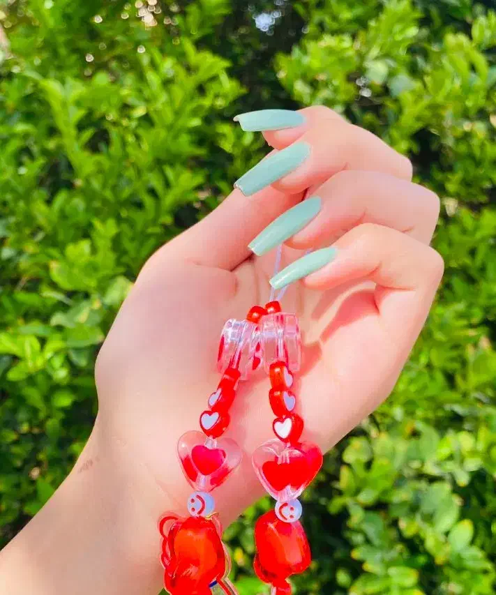 کاشت ناخن محدوده داماهی|خدمات آرایشگری و زیبایی|بندرعباس, |دیوار