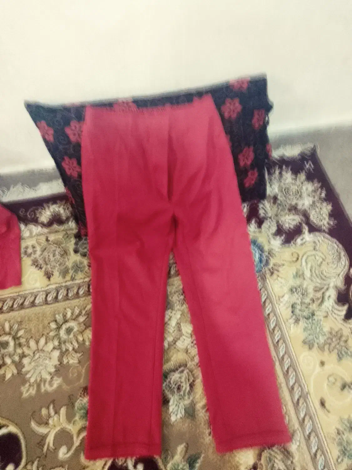 کت وشلوار رنگ قرمز نو هستن|لباس|شوشتر, |دیوار