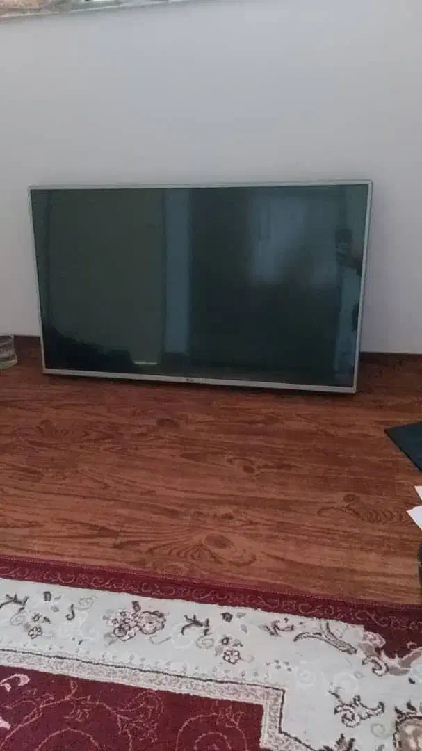 تلویزیون ال جی رسیوردار|تلویزیون و پروژکتور|لاهیجان, کوی استادان|دیوار