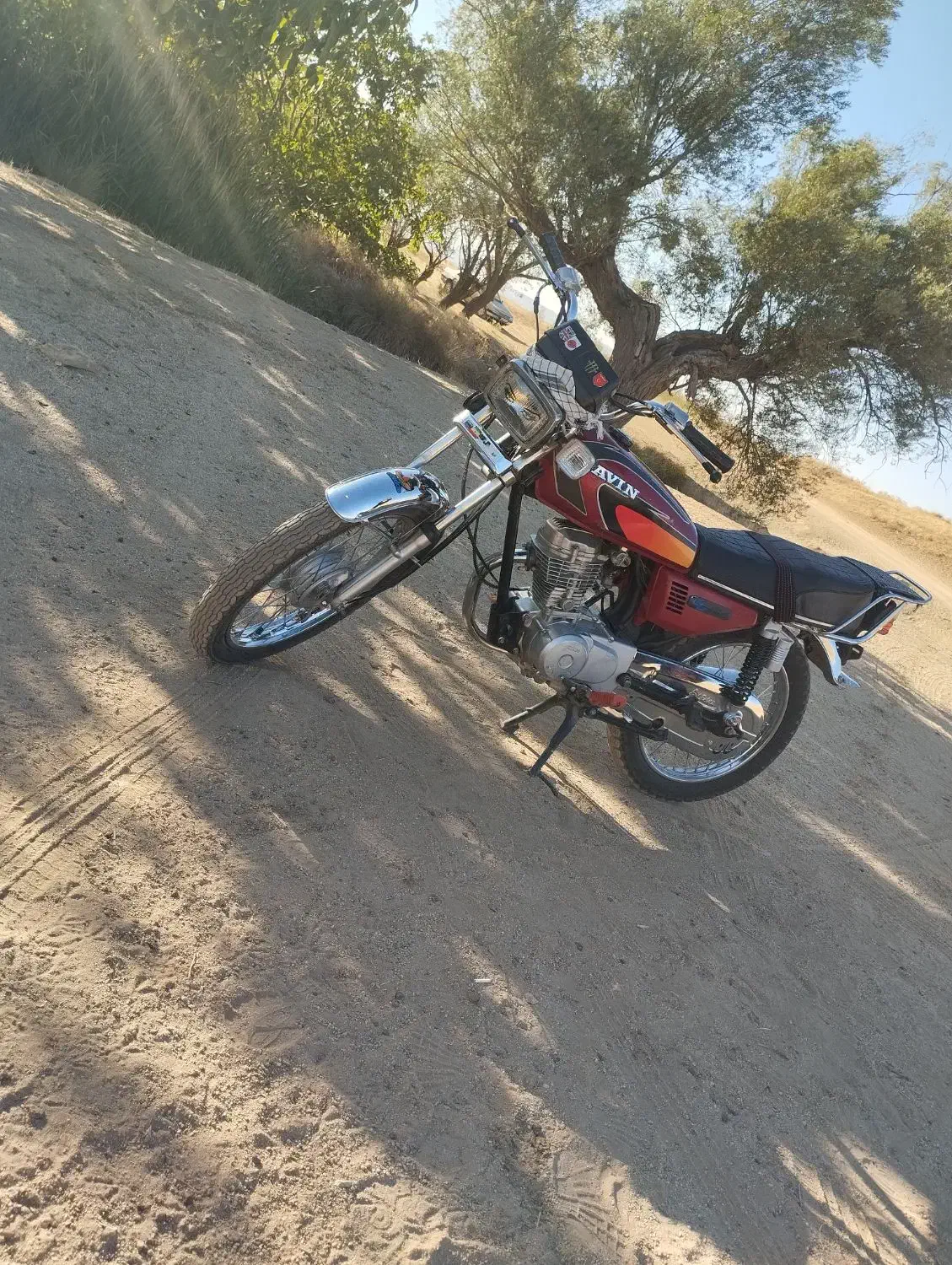 موتور 125 پلاک قدیم|موتورسیکلت|بروجرد, |دیوار