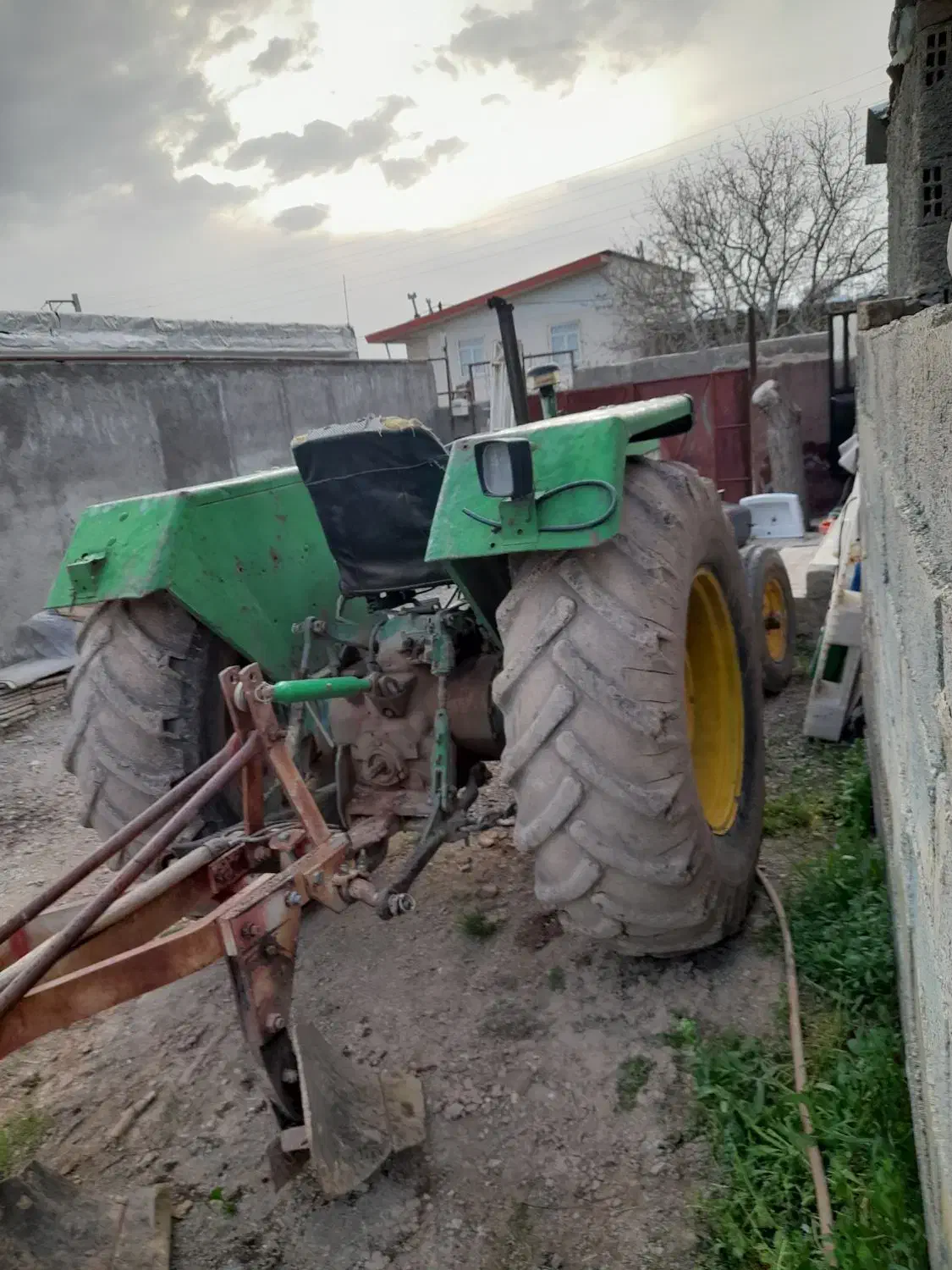 تراکتور جوندور ۲۰ ۴۰|خودرو سنگین|رزن, |دیوار