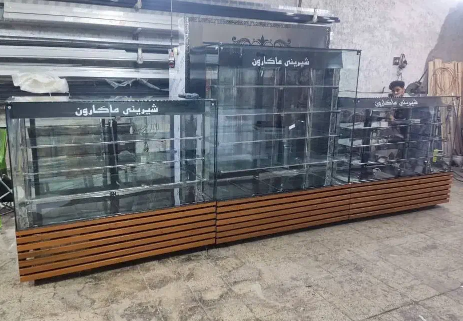 مکعبی حرفه ای برای شیرینی و کیک|فروشگاه و مغازه|قم, قلعه عموحسین|دیوار