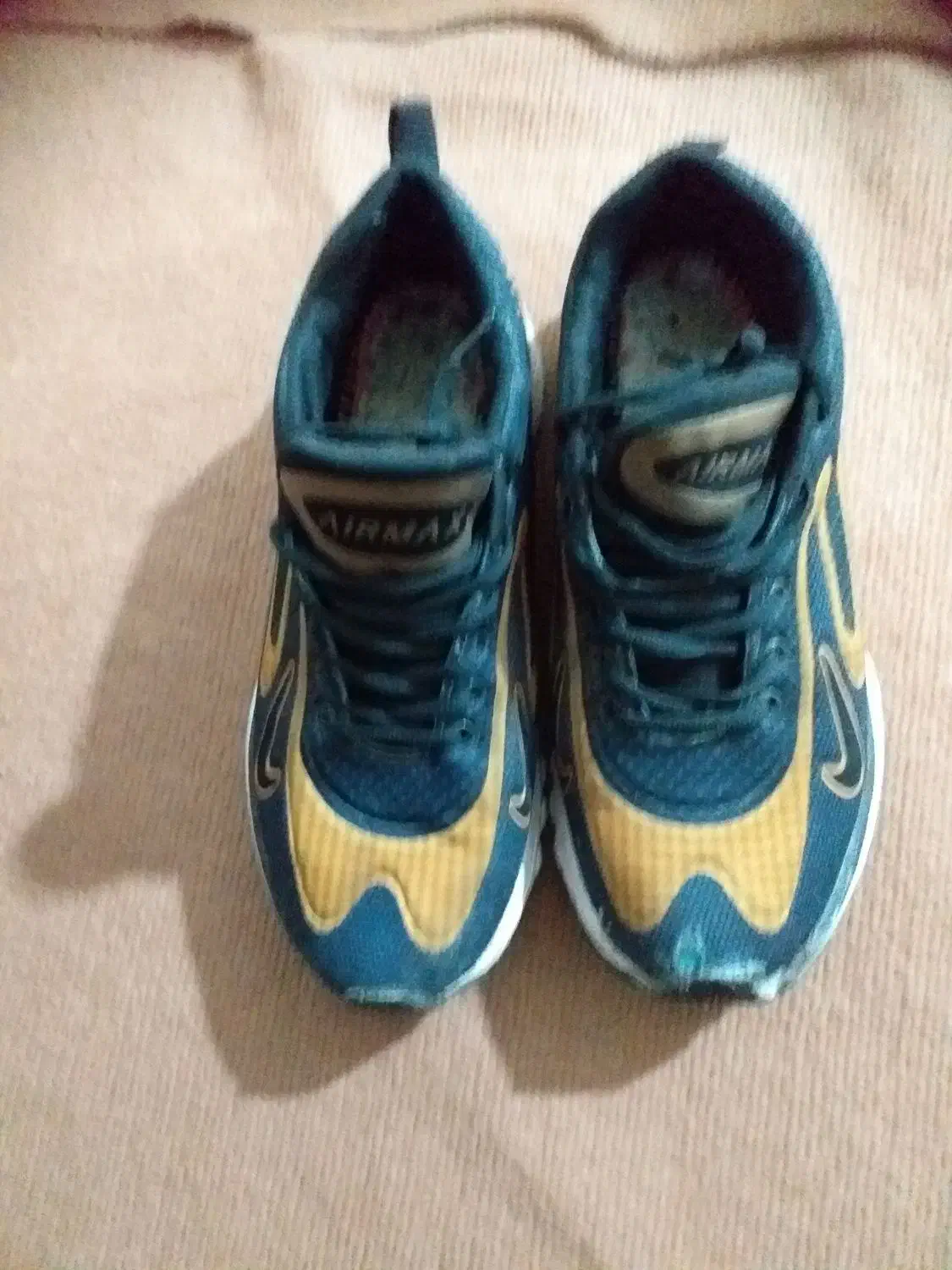 کتونی نایک اصلی فقط معاوظه با ویپ|کیف، کفش، کمربند|محمدیه-قزوین, |دیوار