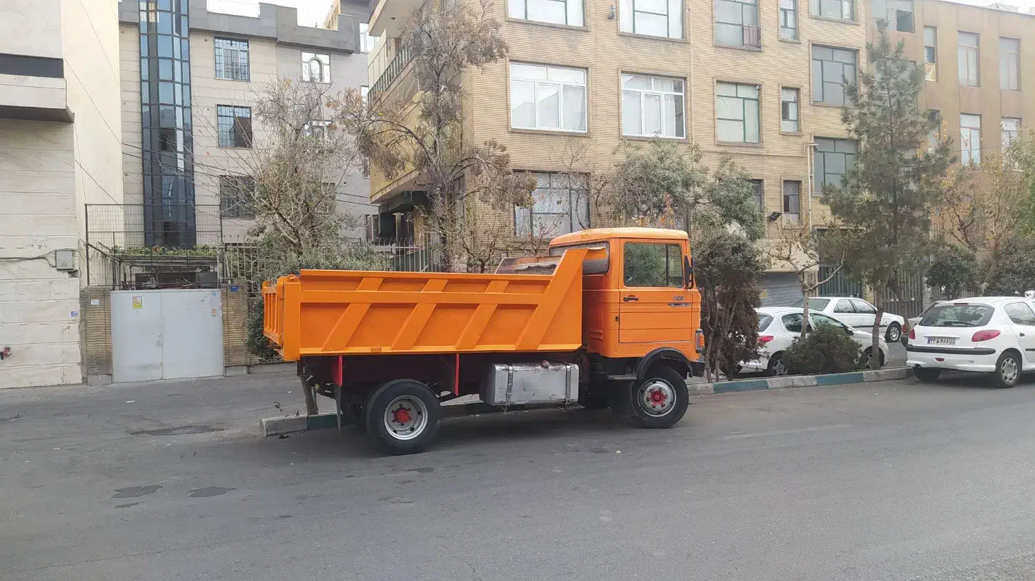 خاور کمپرسی 608 مدل 84زیربندی808|خودرو سنگین|تهران, دکتر هوشیار|دیوار