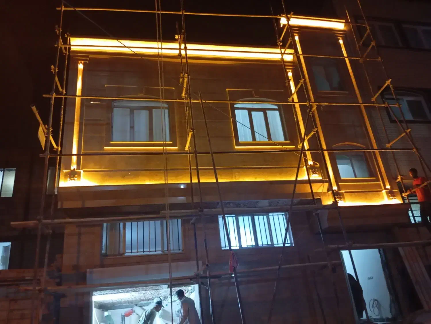 سیم کشی لوله کشی|خدمات پیشه و مهارت|تبریز, |دیوار