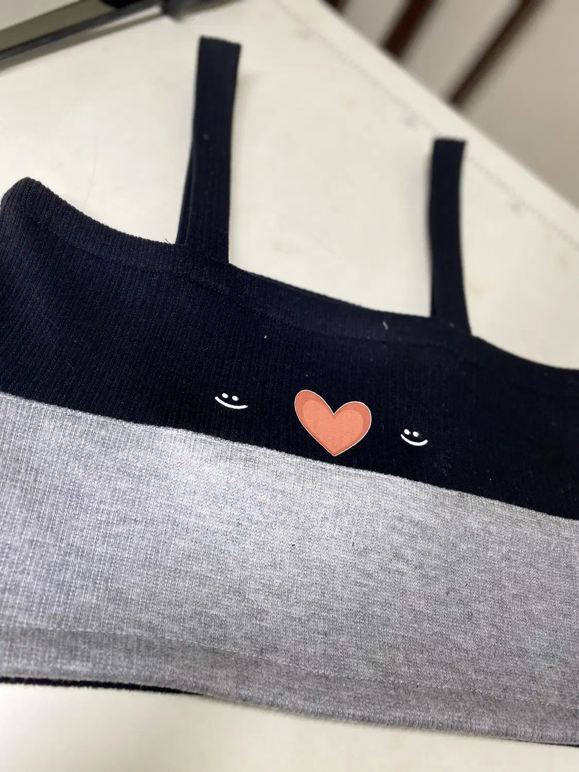 کراپ|لباس|سبزوار, گلشن|دیوار