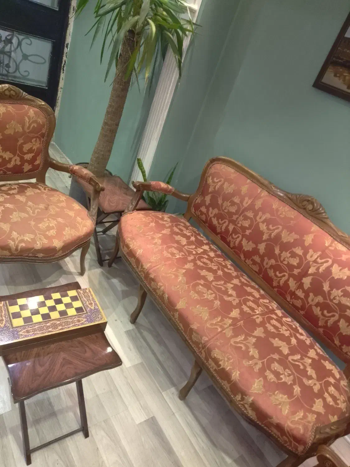 پنج دست مبل سالم و در حد|مبلمان خانگی و میز عسلی|تهران, امجدیه (خاقانی)|دیوار