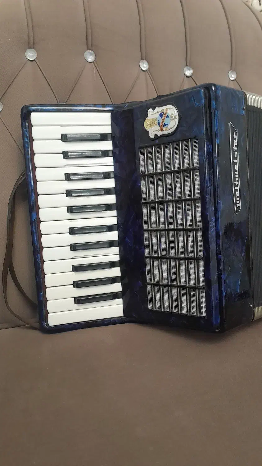 اکاردیون ولتمستر المان|پیانو، کیبورد، آکاردئون|تبریز, |دیوار