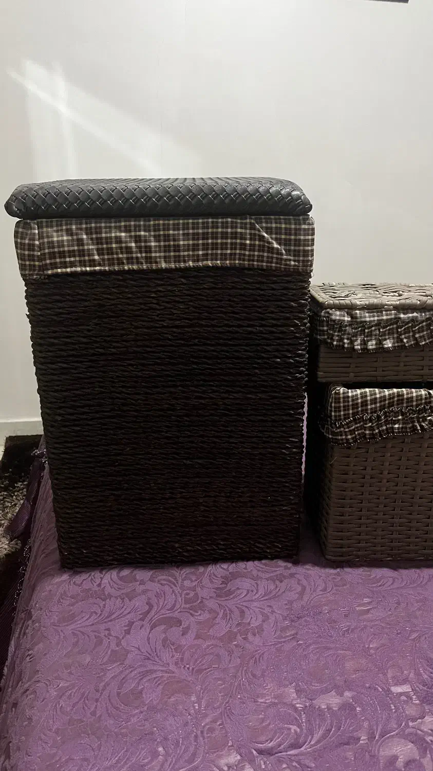 سبد رخت و سطل وجا دستمال حصیری|صنایع دستی و سایر لوازم تزئینی|تهران, گمرک|دیوار
