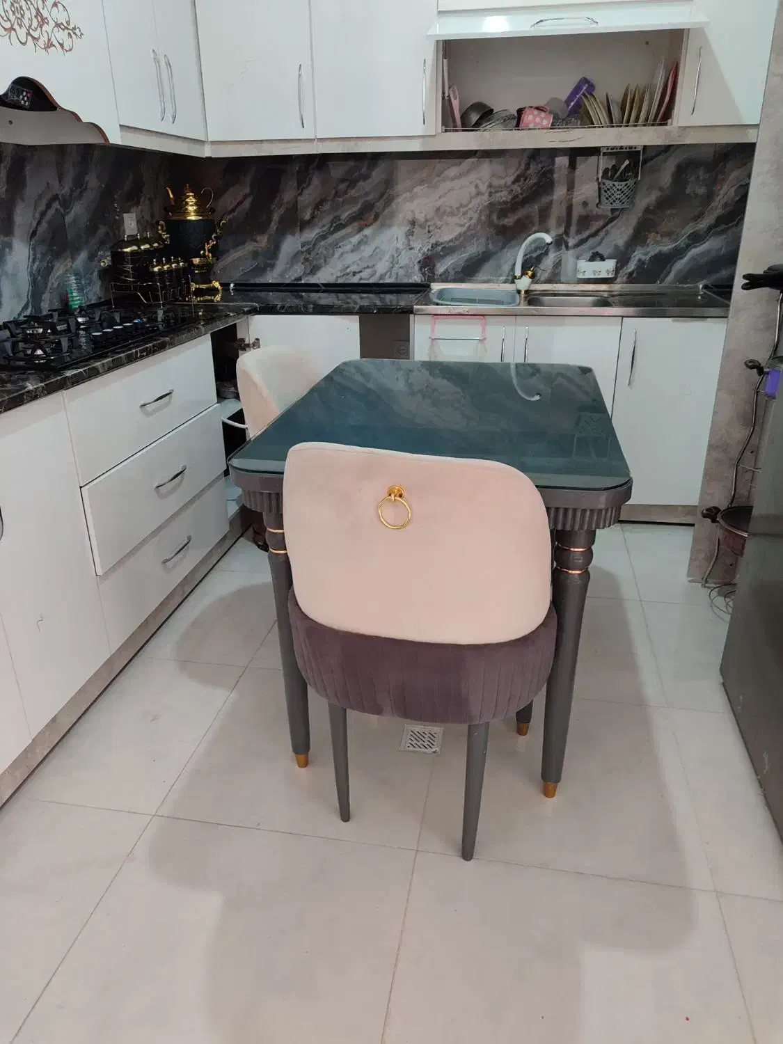 میز ناهارخوری|میز و صندلی غذاخوری|مشهد, طرق|دیوار