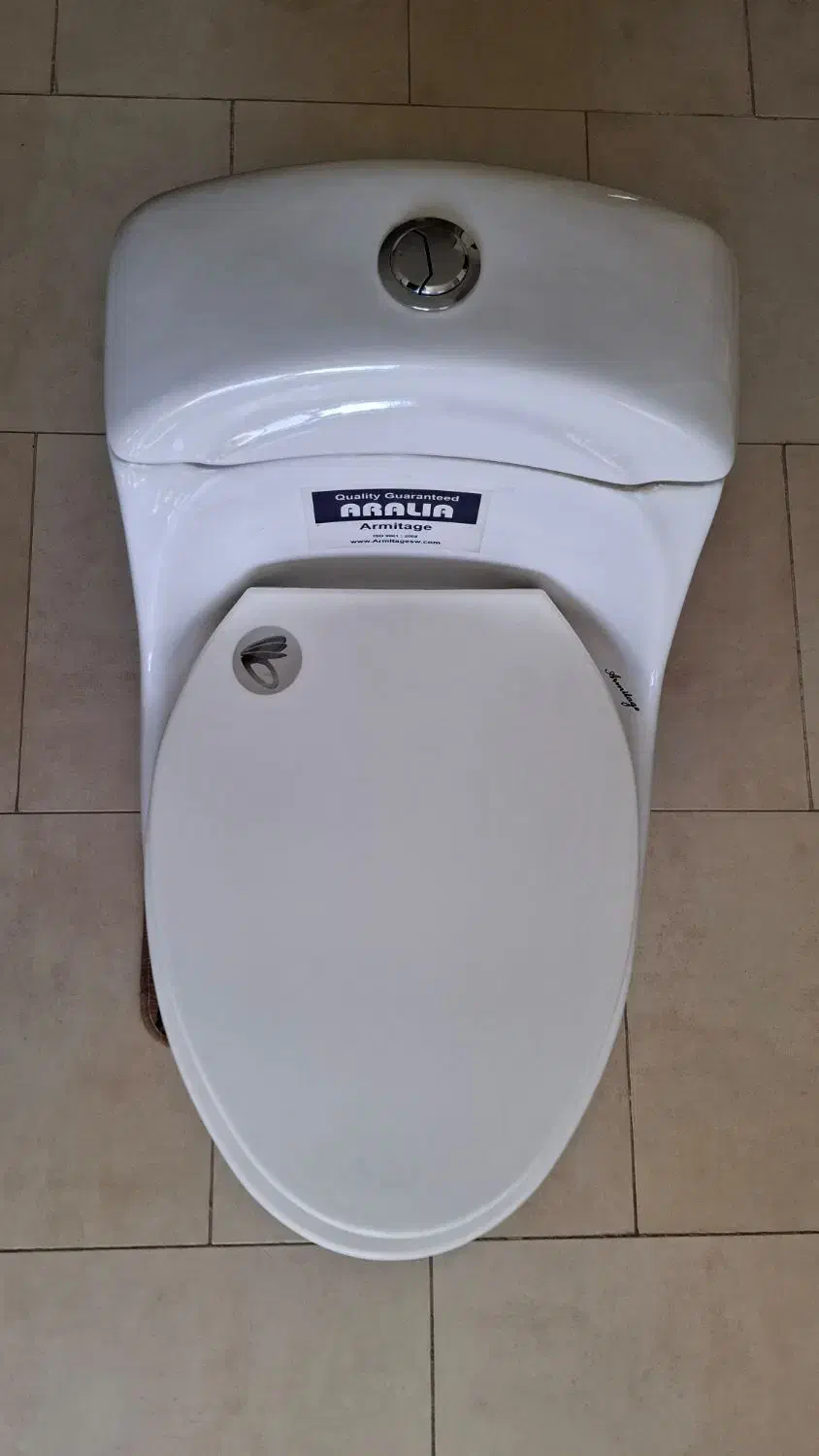 توالت فرنگی مدل آرمیتاج سالم و در حدنو|لوازم سرویس بهداشتی|فولادشهر, A6|دیوار