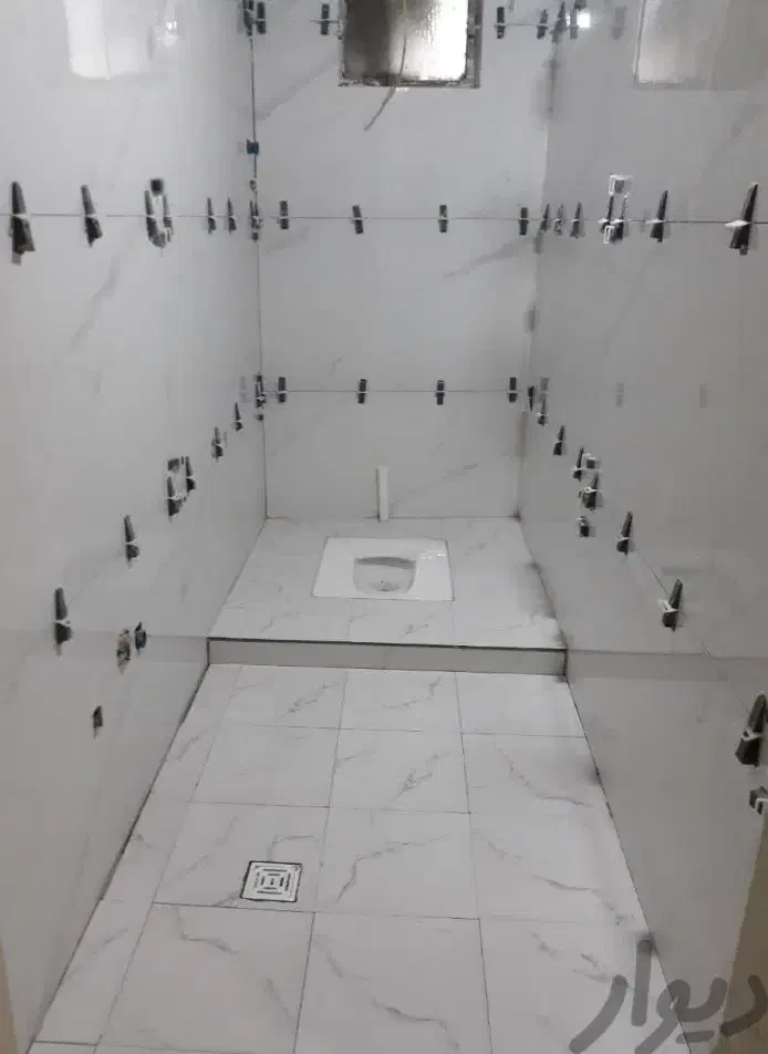 بنابنایی کاشی کاری سرامیک تعویض سنگ توالت لوله کش|خدمات پیشه و مهارت|اهواز, کوی باهنر|دیوار