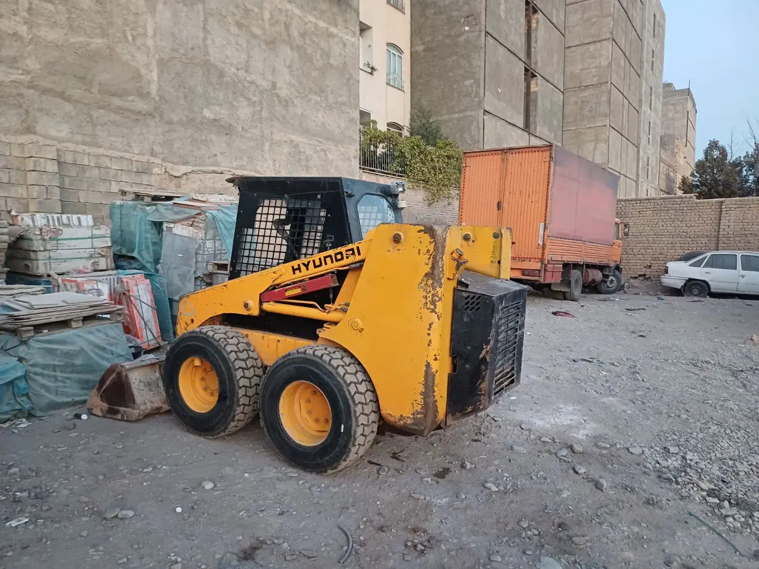 بابکت مینی لودر هیوندای|خودرو سنگین|ملارد, |دیوار