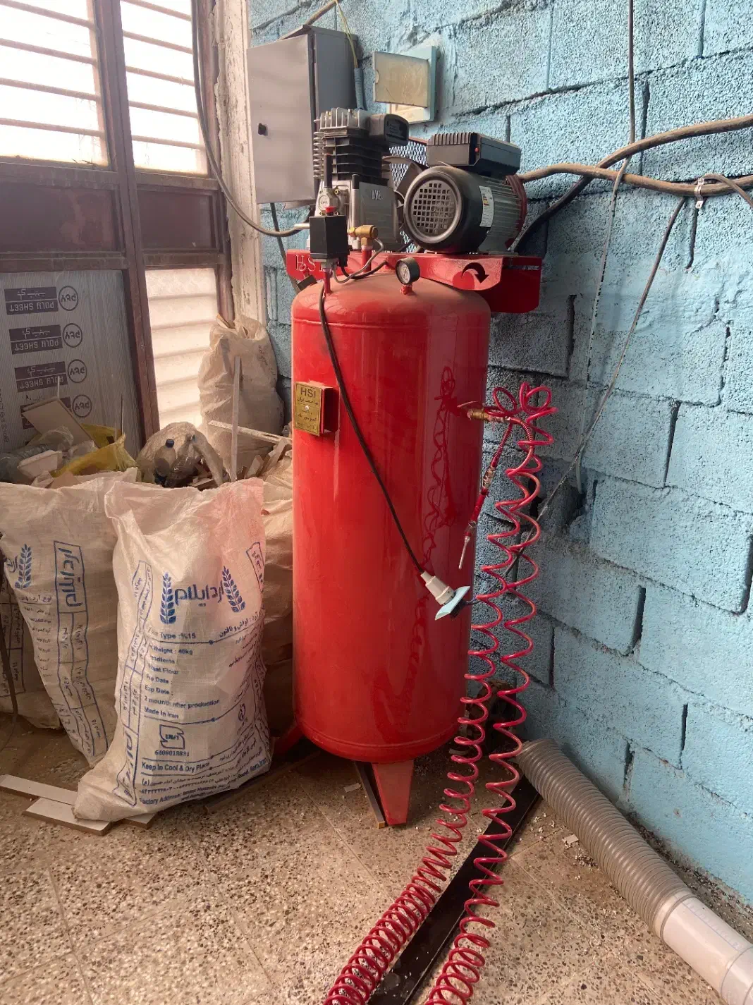 پمپ باد ۲۵۰ لیتری|ابزارآلات|ایلام, |دیوار
