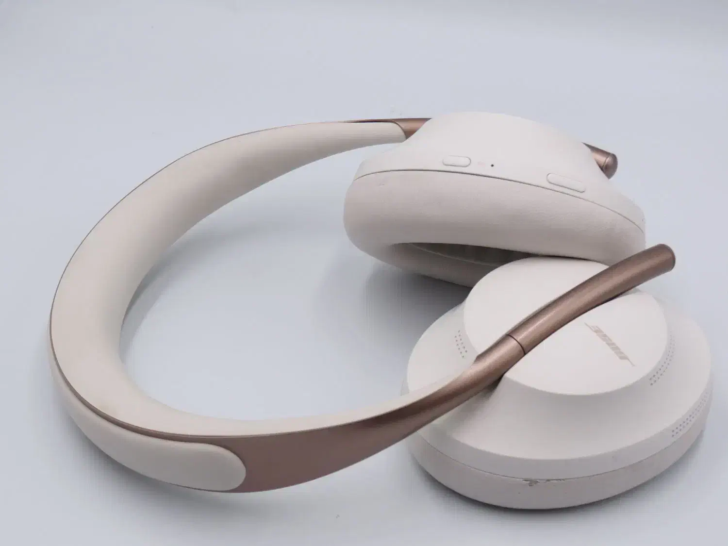 فروش هدفون اورجینال Bose 700 وارداتی|لوازم جانبی موبایل و تبلت|اصفهان, خلجا|دیوار