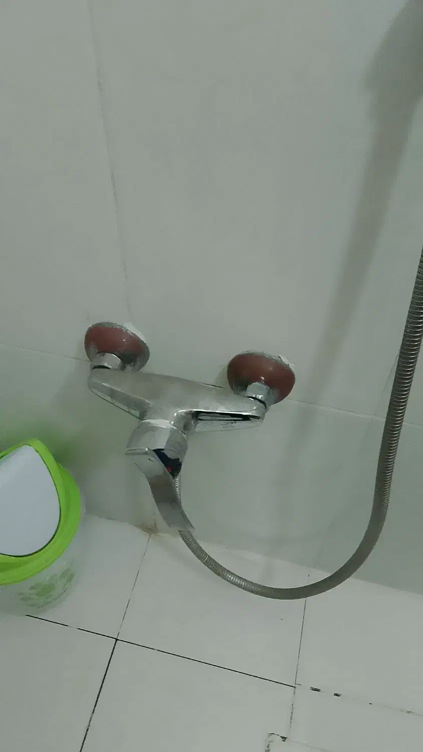 شیر دست شویی کامل|لوازم سرویس بهداشتی|تویسرکان, |دیوار