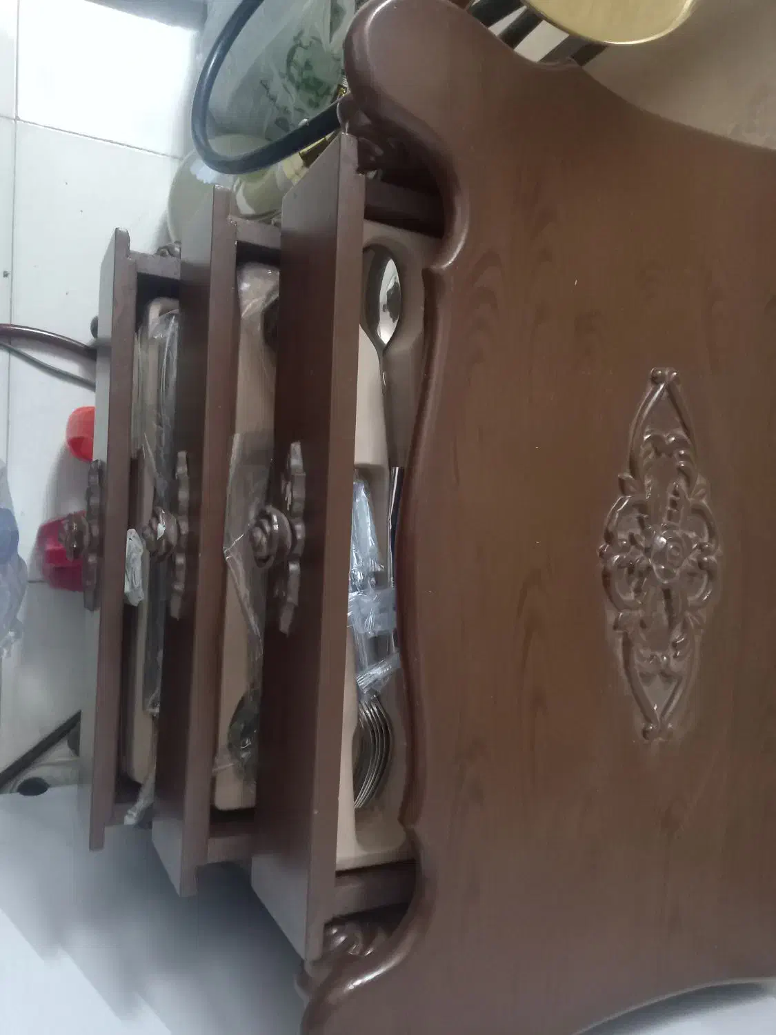 جاسیب زمینی پیاز و کنسول قاشق چنگال|بوفه، ویترین، کنسول|مشهد, کوی المهدی|دیوار