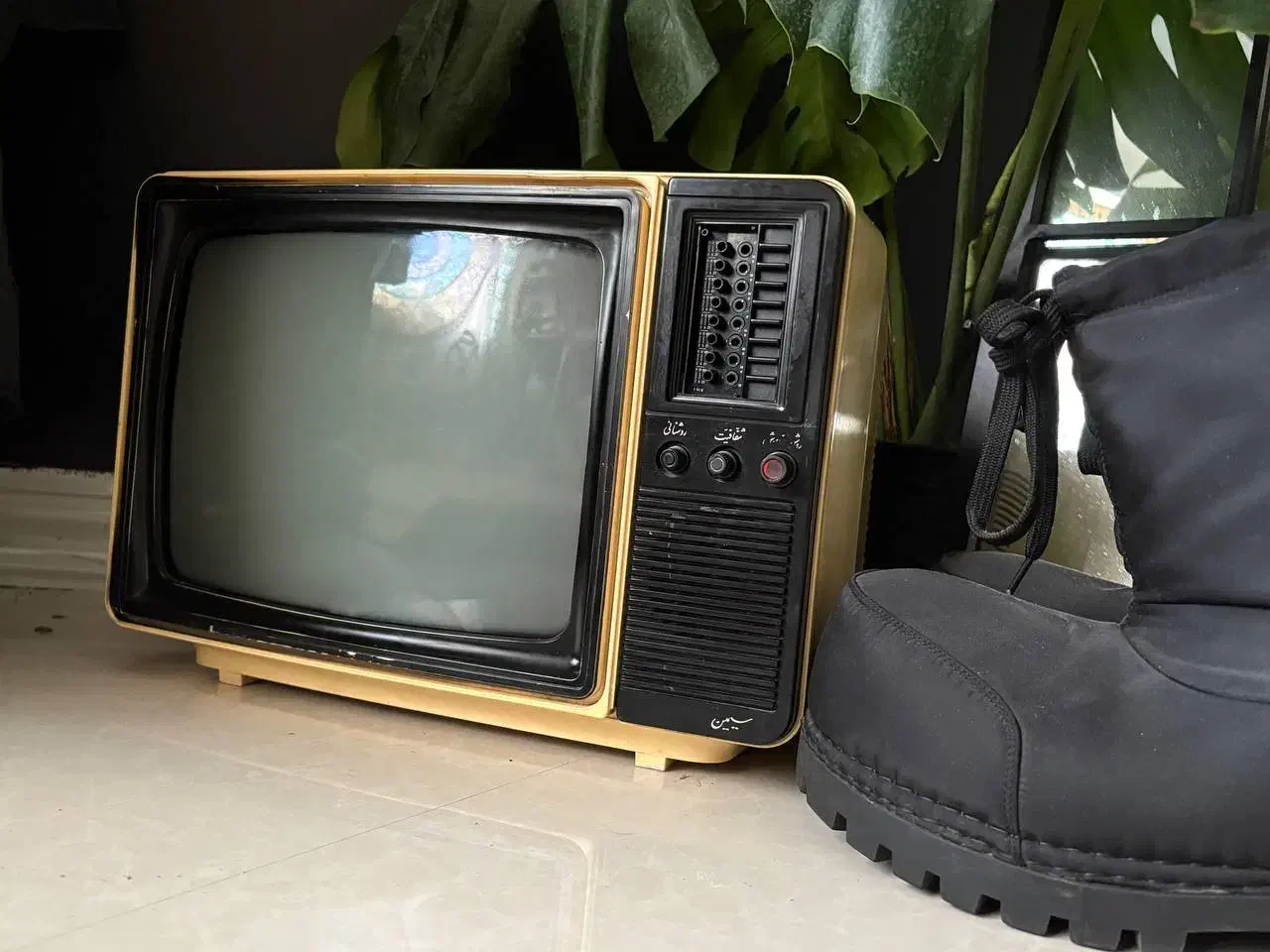 تلوزیون قدیمی|تلویزیون و پروژکتور|تهران, توحید|دیوار