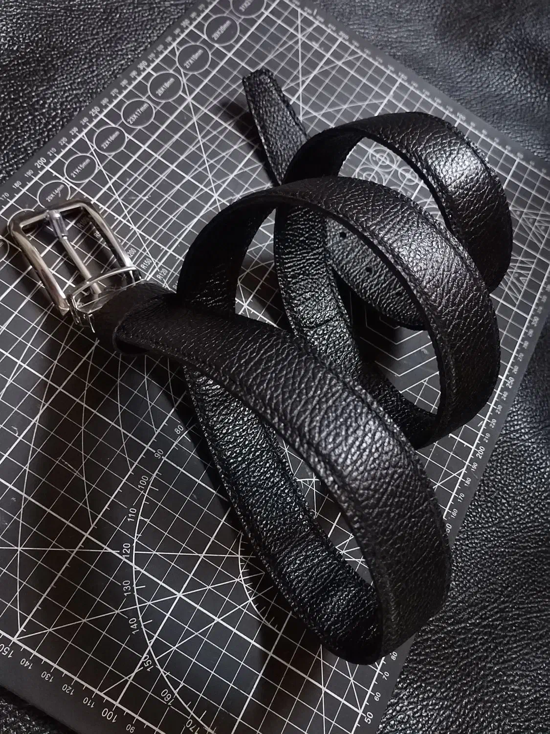 کمربند دستدوز|کیف، کفش، کمربند|یزد, |دیوار