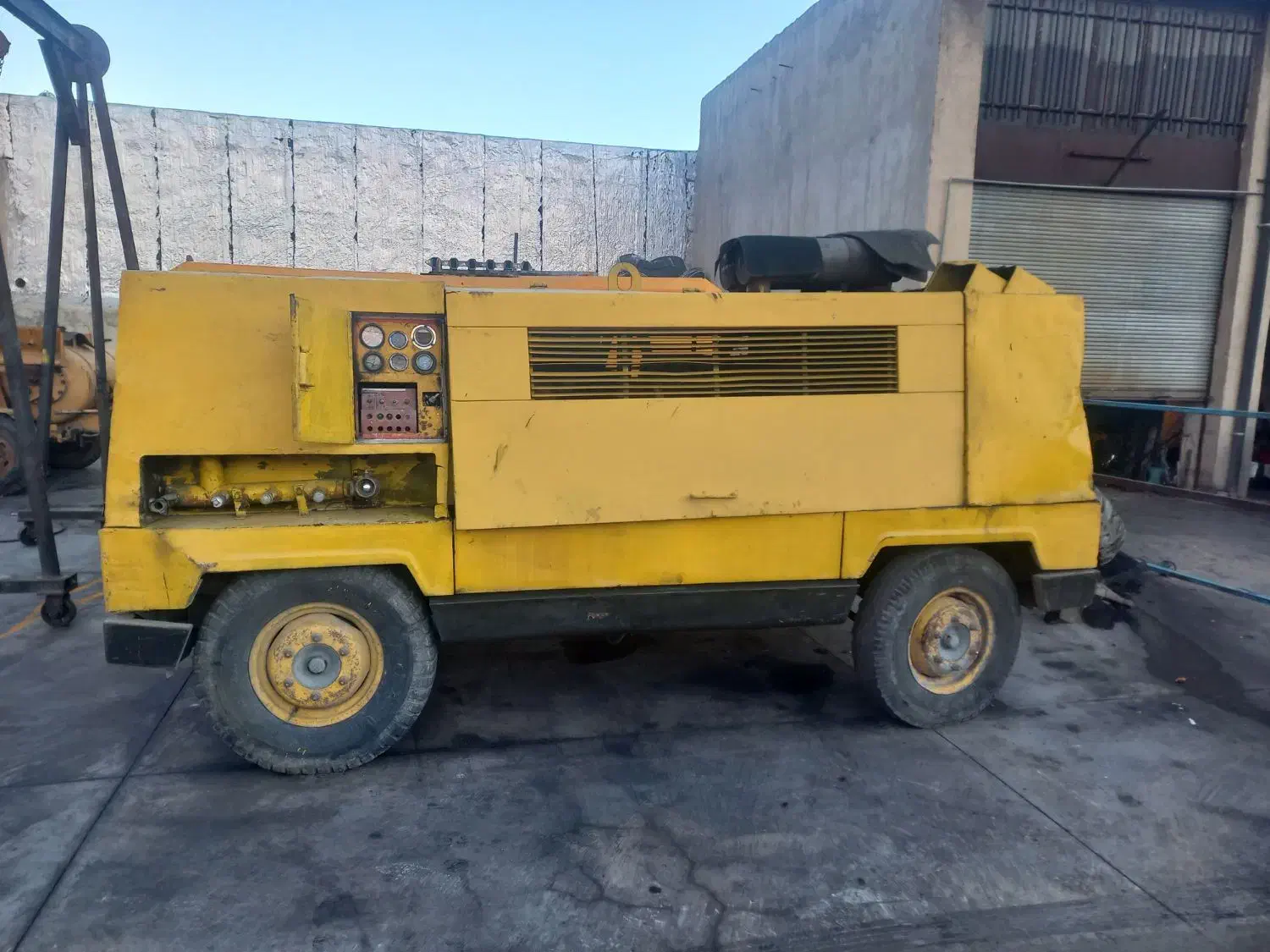 فروش|ماشین‌آلات صنعتی|خانمیرزا, |دیوار