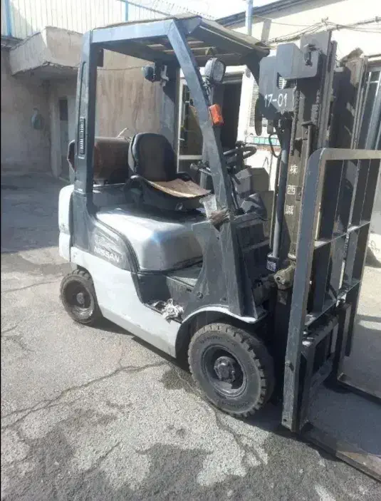 لیفتراک 1.5|ماشین‌آلات صنعتی|تهران, خلیج فارس|دیوار