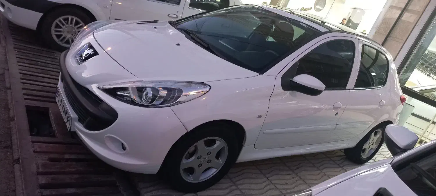 ۲۰۷ مدل ۴۰۱ پانوراما|خودرو سواری و وانت|سنندج, |دیوار