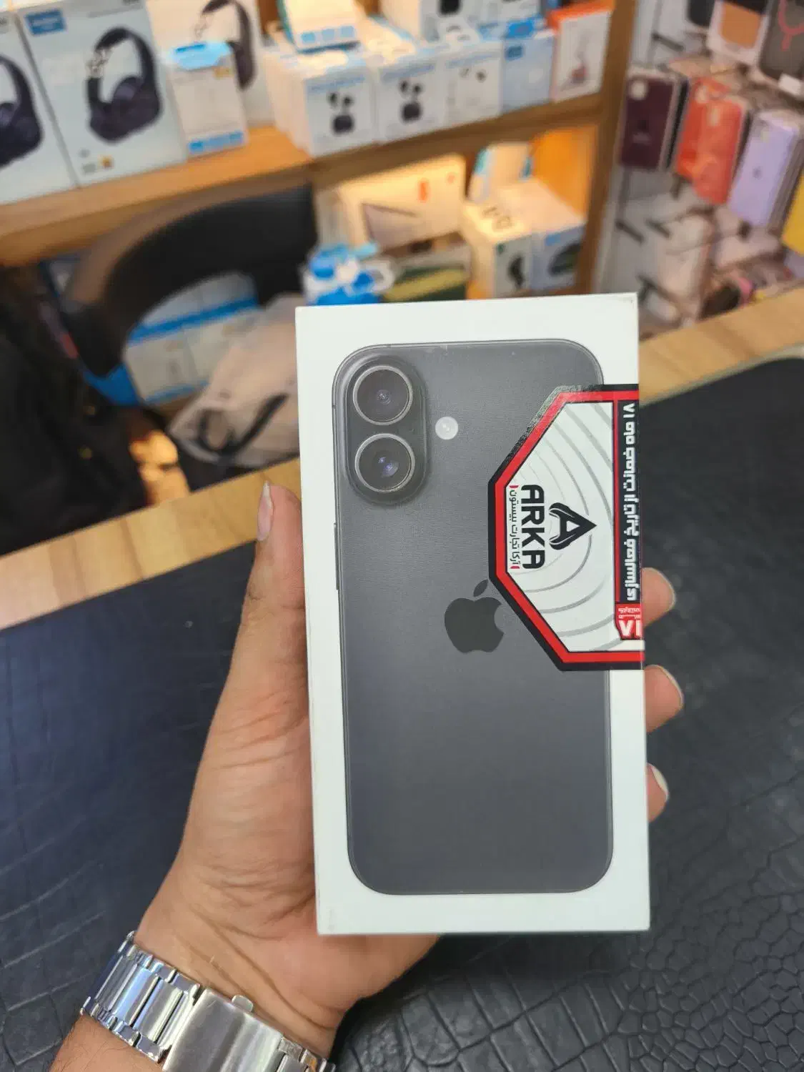 اپل iPhone 16 با حافظهٔ ۱۲۸ گیگابایت|موبایل|اهواز, نادری|دیوار