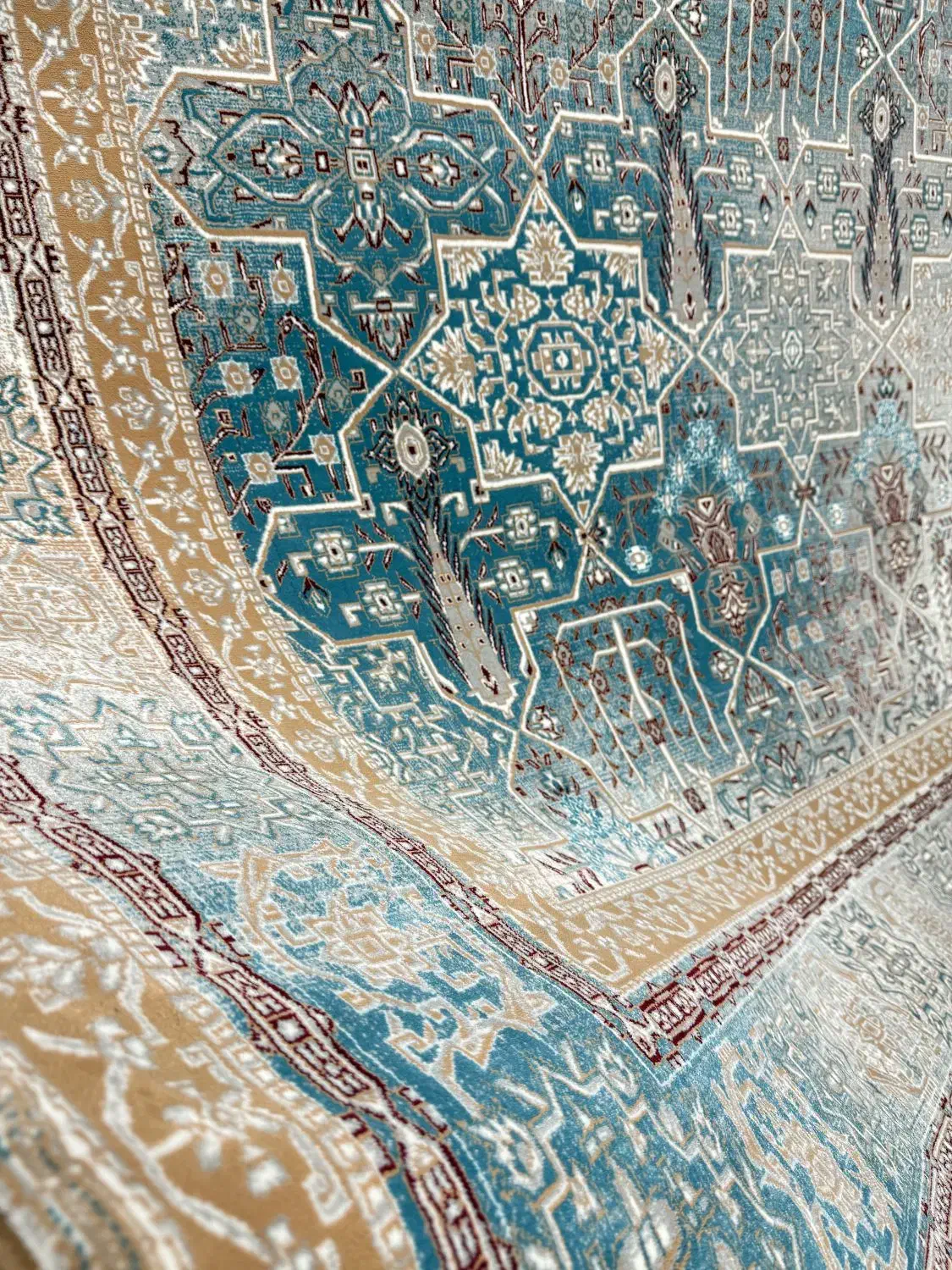 فرش سلطان آباد موجود شد((فرش کریوند))|فرش|دزفول, |دیوار