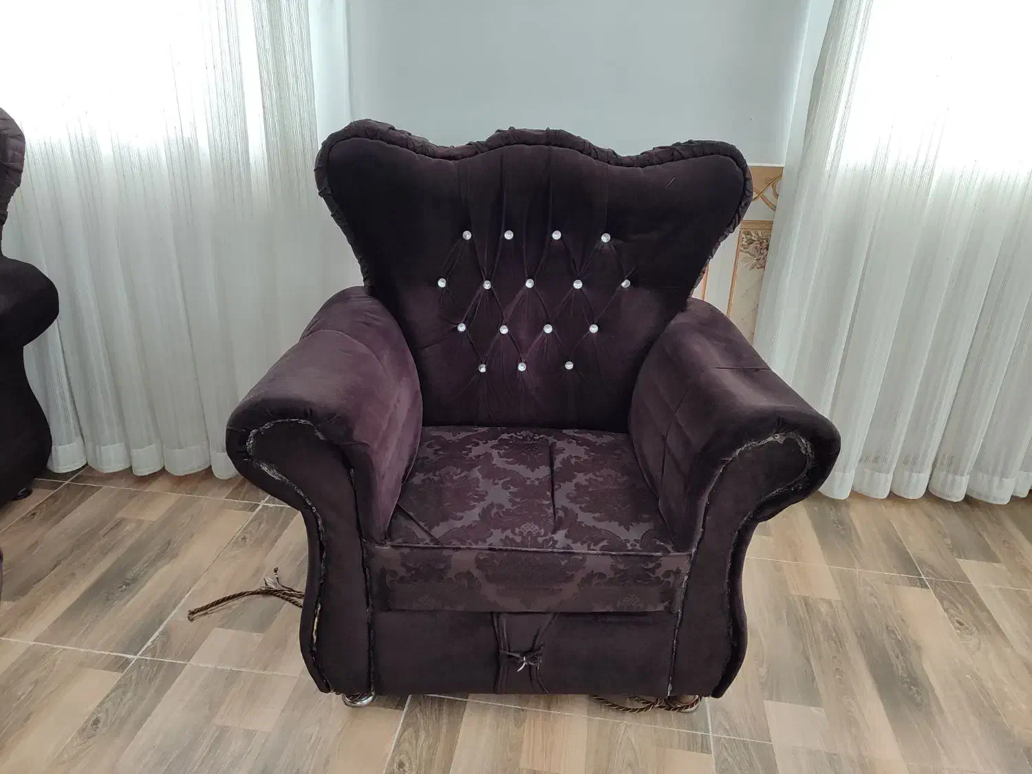 مبل تمیز|مبلمان اداری|سیلوانه, |دیوار