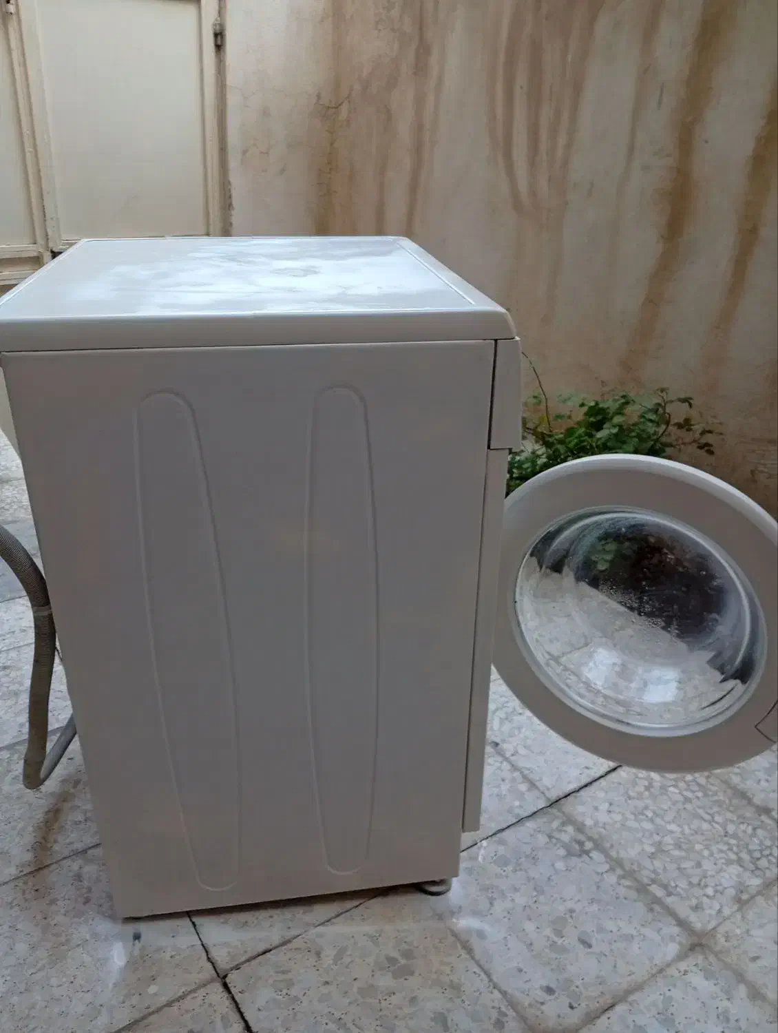 لباسشویی الجی|ماشین لباسشویی و خشک‌کن لباس|دماوند, دماوند|دیوار