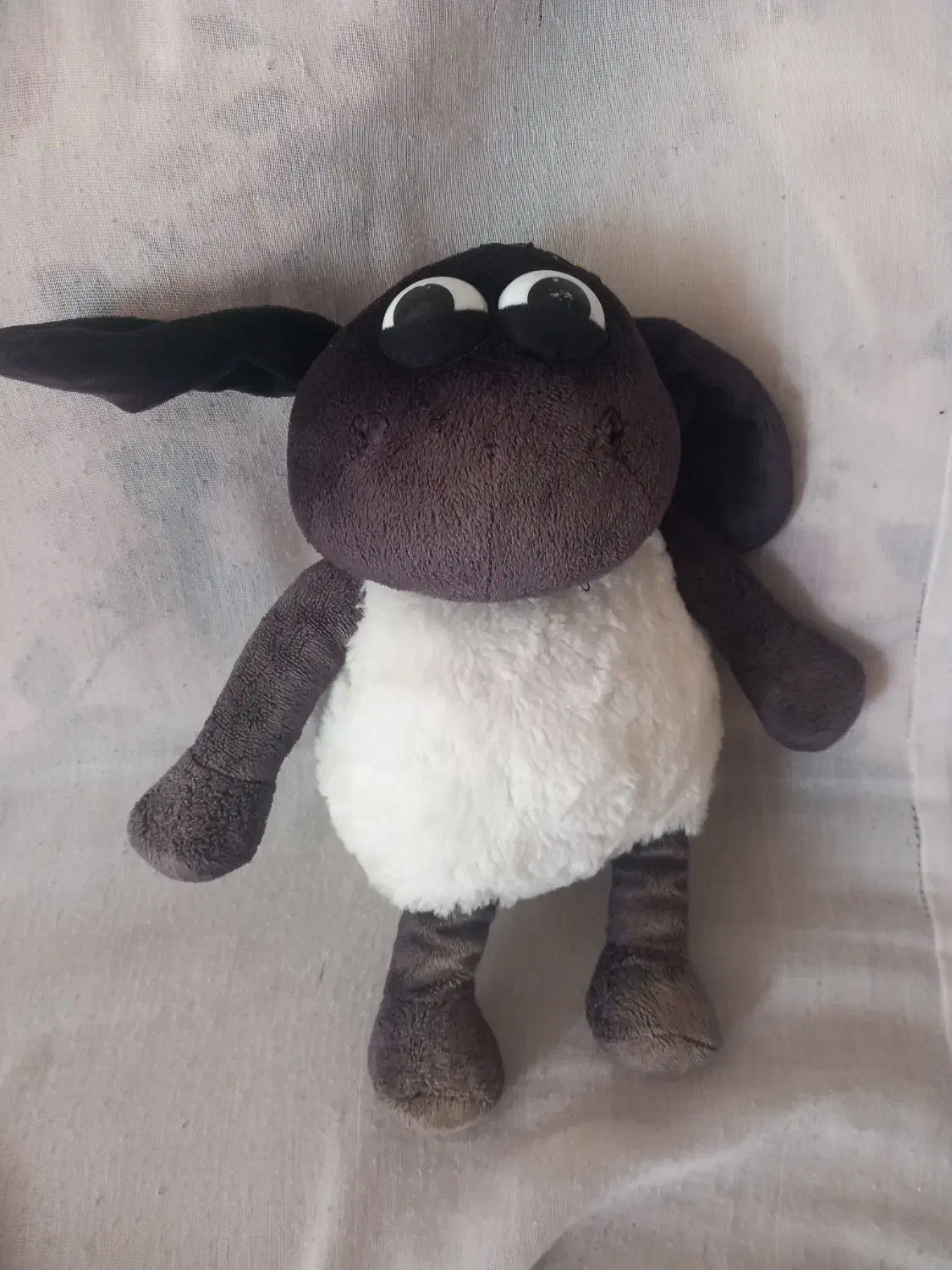 عروسک بره ناقلا|اسباب‌بازی بچه|پیر بکران, |دیوار