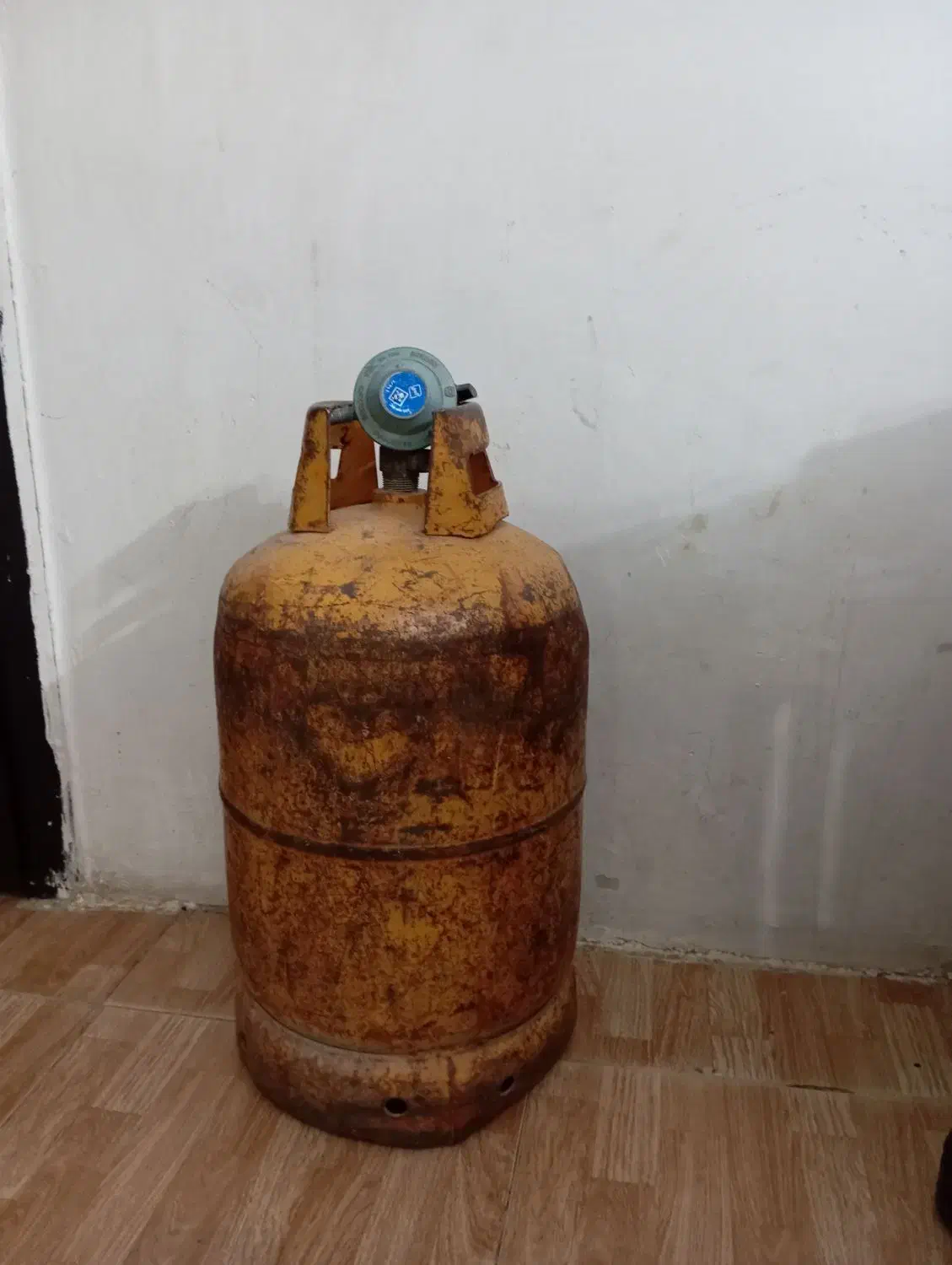 کفسول ایران گازهمراه با ریگراتور|اجاق گاز و لوازم برقی پختوپز|کرمانشاه, |دیوار