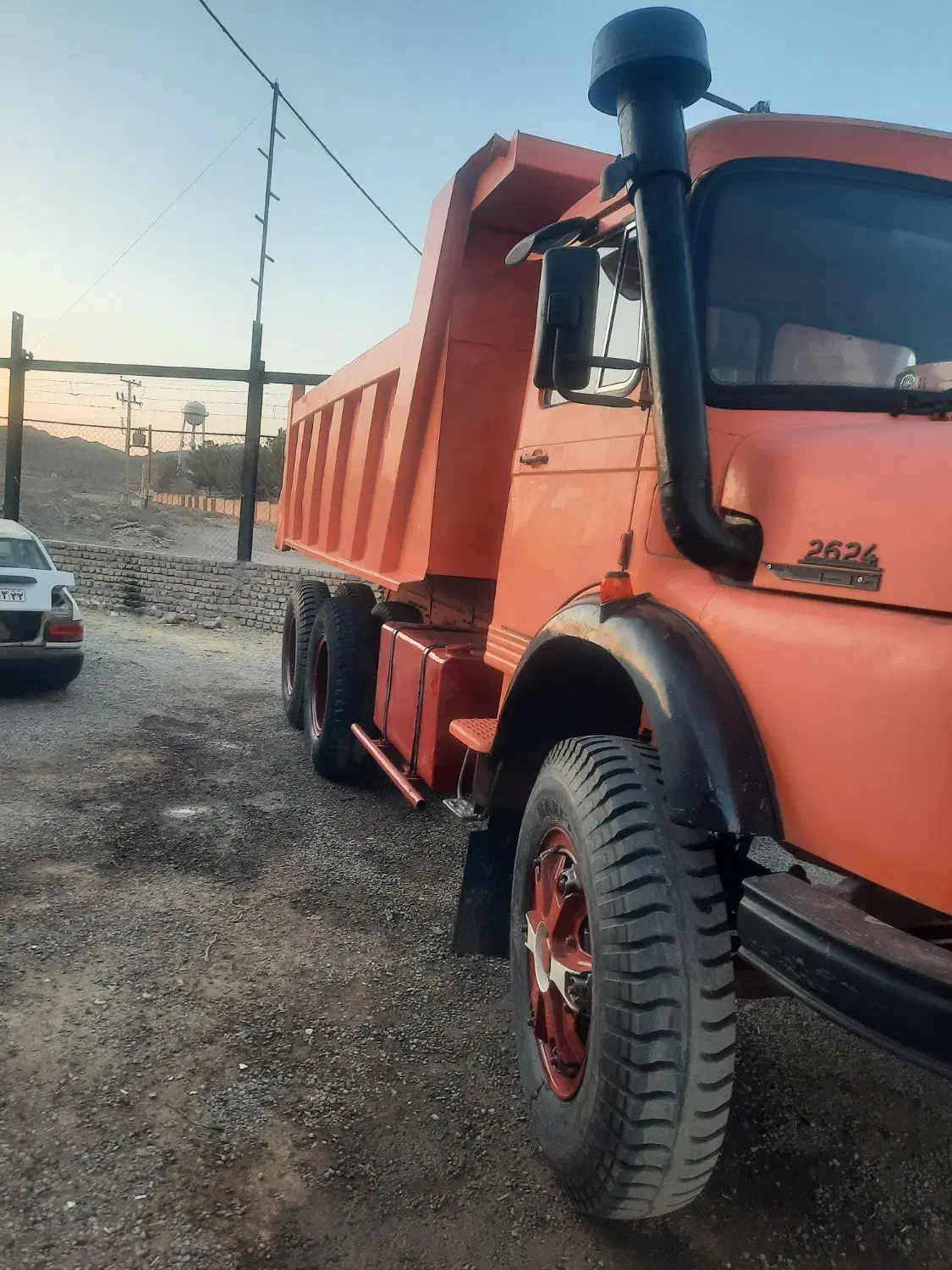 بنز دهچرخ زیر مایلر|خودرو سنگین|تربتحیدریه, پائین ولایت|دیوار