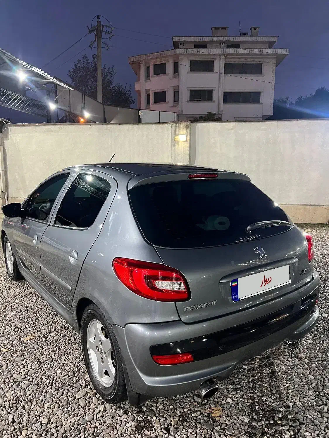 پژو ۲۰۷ بدون توضیح خاص پسند|خودرو سواری و وانت|لاهیجان, قیام|دیوار