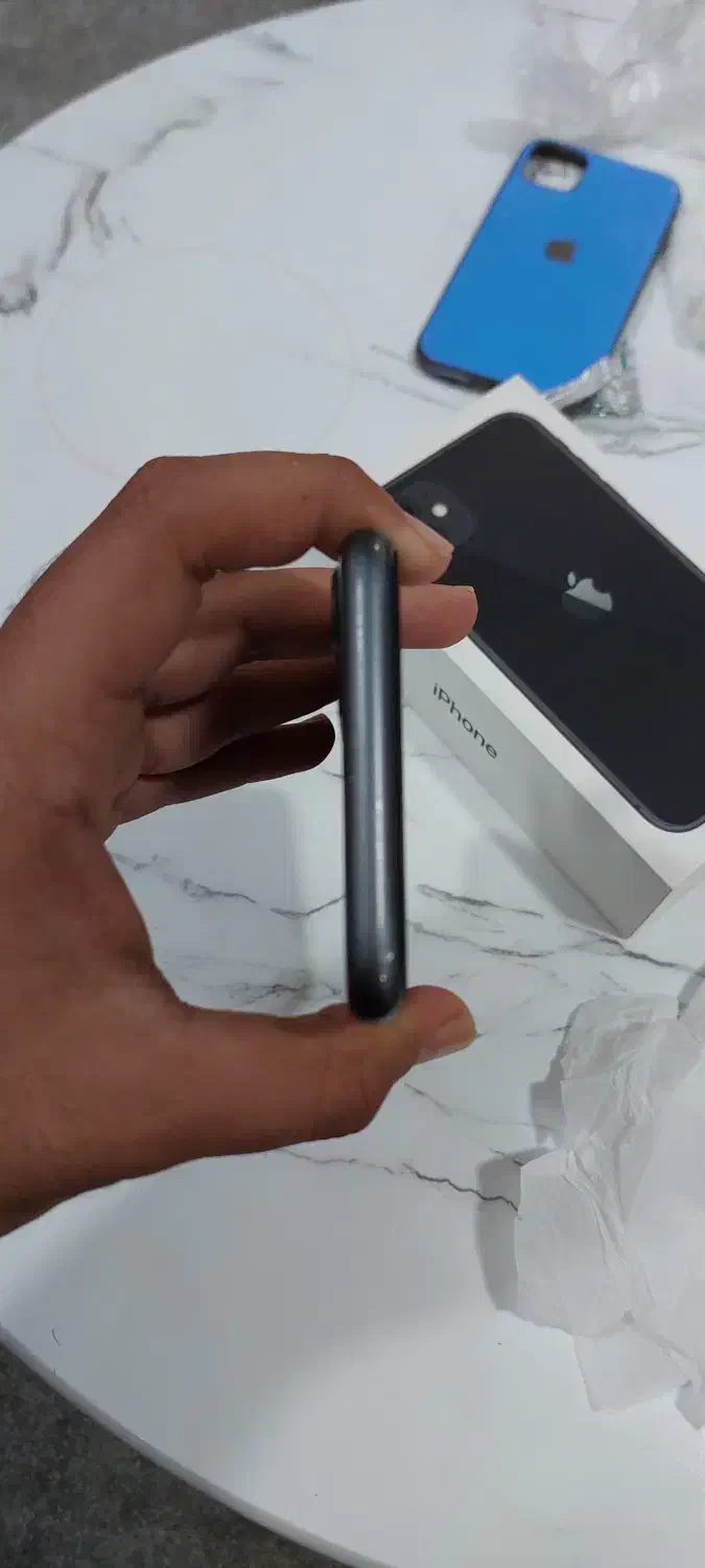 ایفون 11 نرمال|موبایل|برازجان, |دیوار