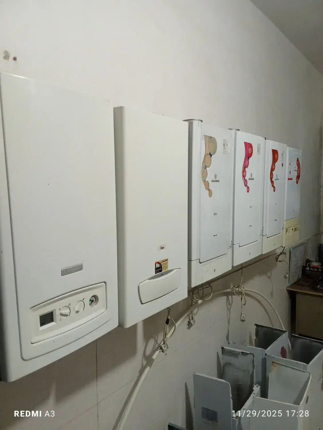 آماده برای نصب به ضمانت|آبگرمکن، پکیج، شوفاژ|سقز, |دیوار