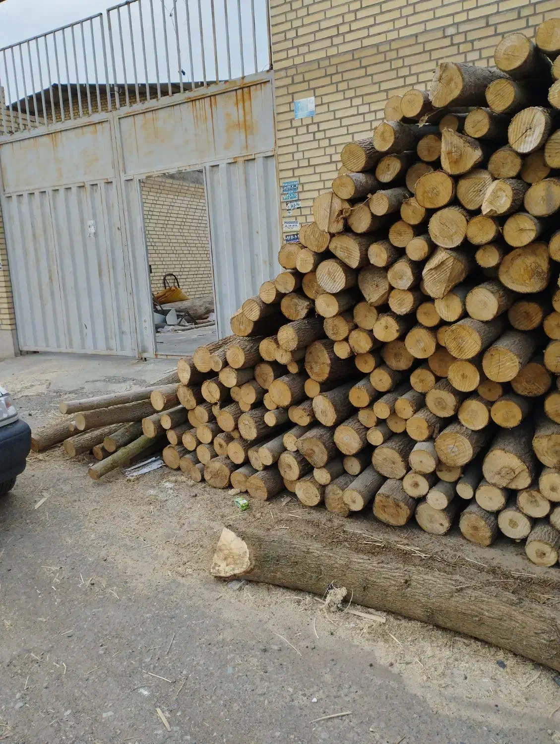 کارگر ساده|استخدام صنعتی، فنی، مهندسی|رباطکریم, شهرک صنعتی دهحسن|دیوار