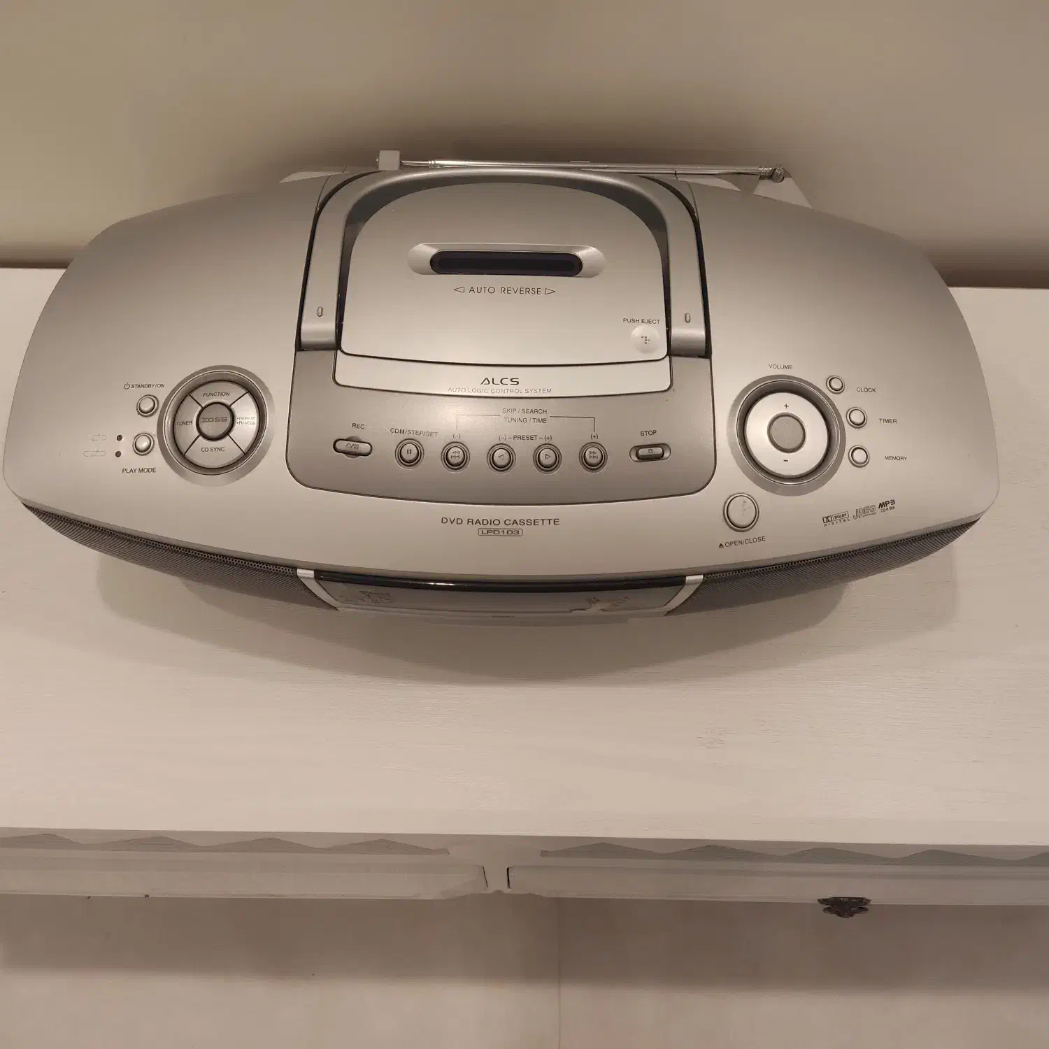 فروش  dvd & Caset player LG مدل Lpd103|صوتی و تصویری|شیراز, قصرالدشت|دیوار