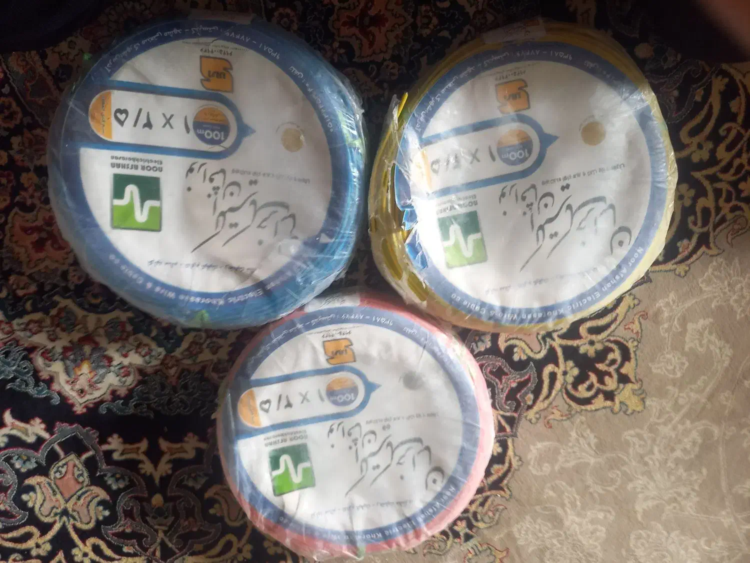 خرید و فروش سیم توپ ۱.۵ ۲.۵ هر نوع سیم توپ|مصالح و تجهیزات ساختمان|مشهد, الهیه|دیوار