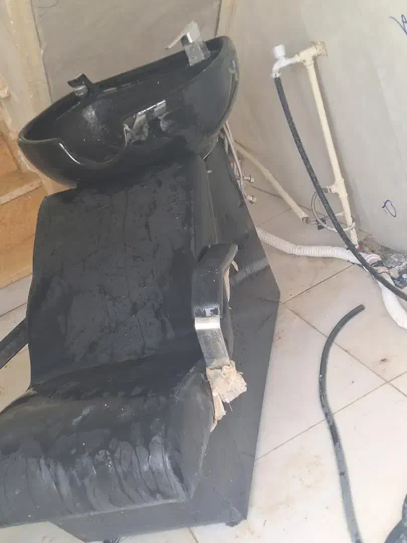 سر شور آرایشگاهی|آرایشگاه و سالن‌های زیبایی|اسلام‌‌آباد غرب, |دیوار