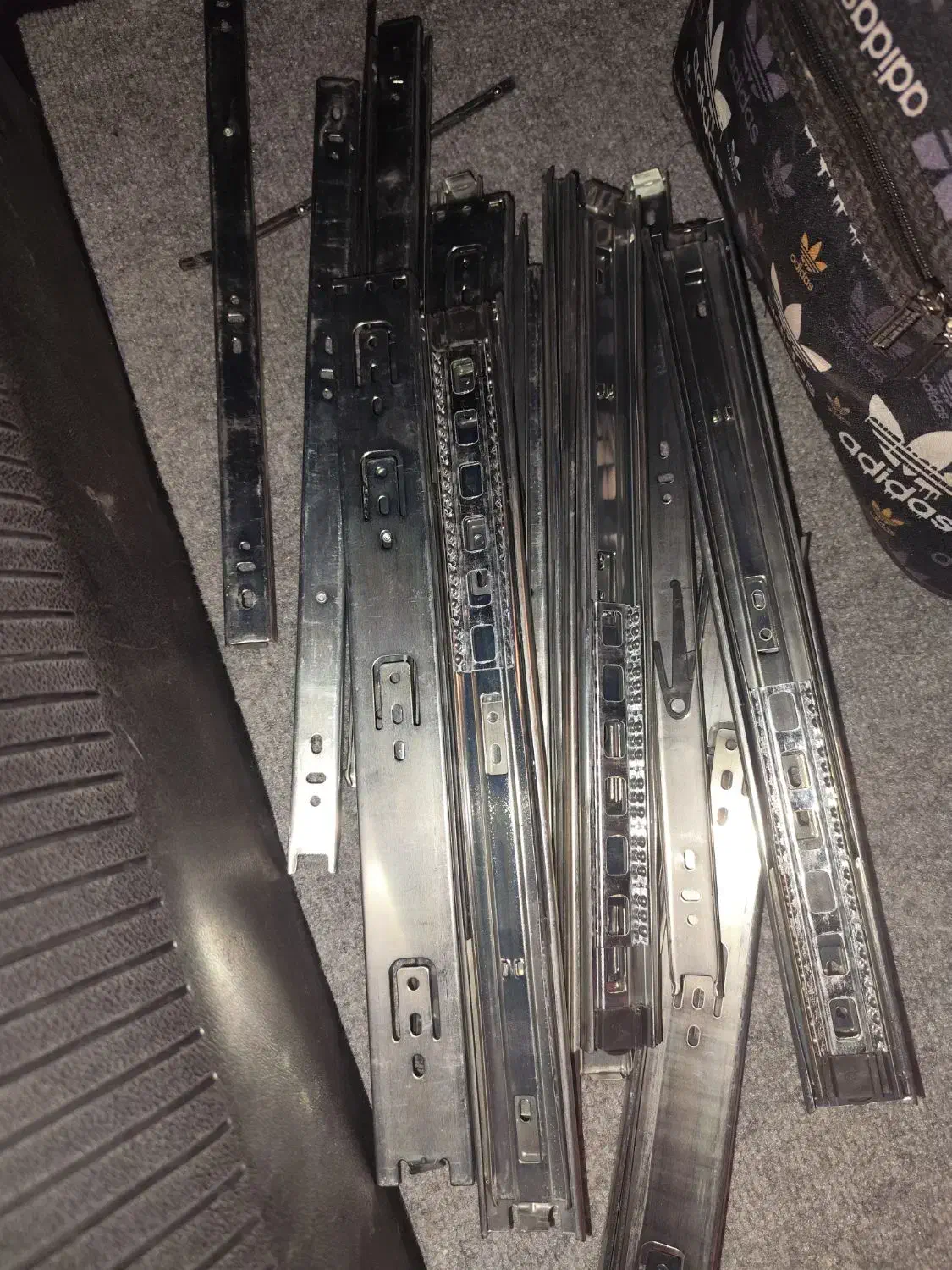 ریل کشوی ام دی اف|مصالح و تجهیزات ساختمان|یزد, |دیوار