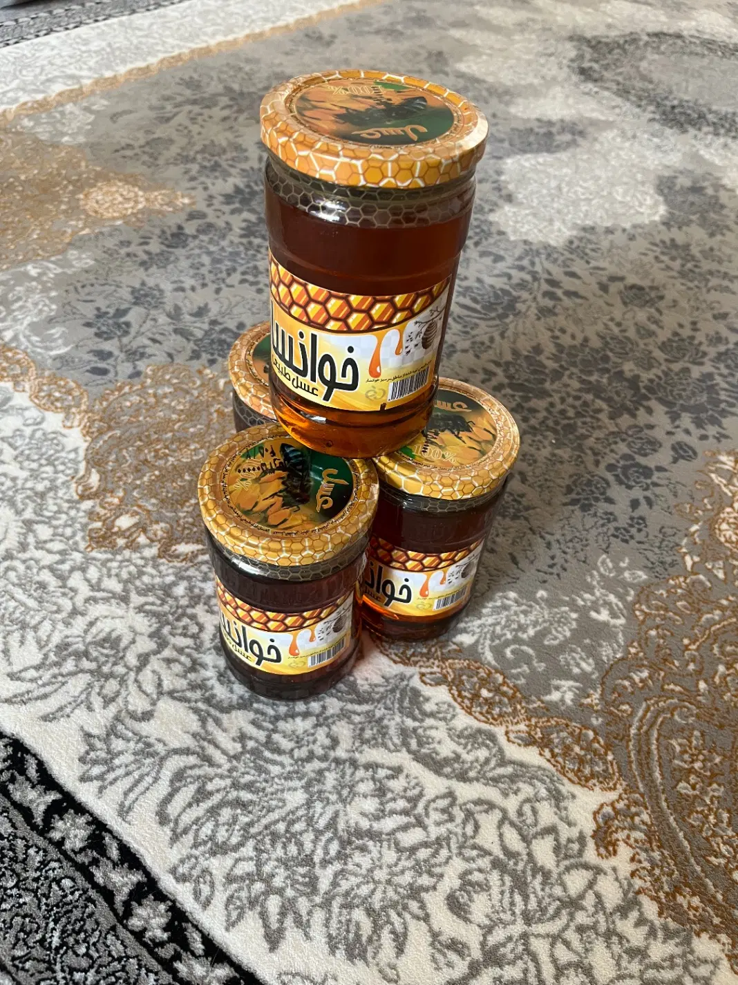 عسل طبیعی تازه و خوش طعم قیمت مناسب|خوردنی و آشامیدنی|تهران, امام زاده حسن|دیوار