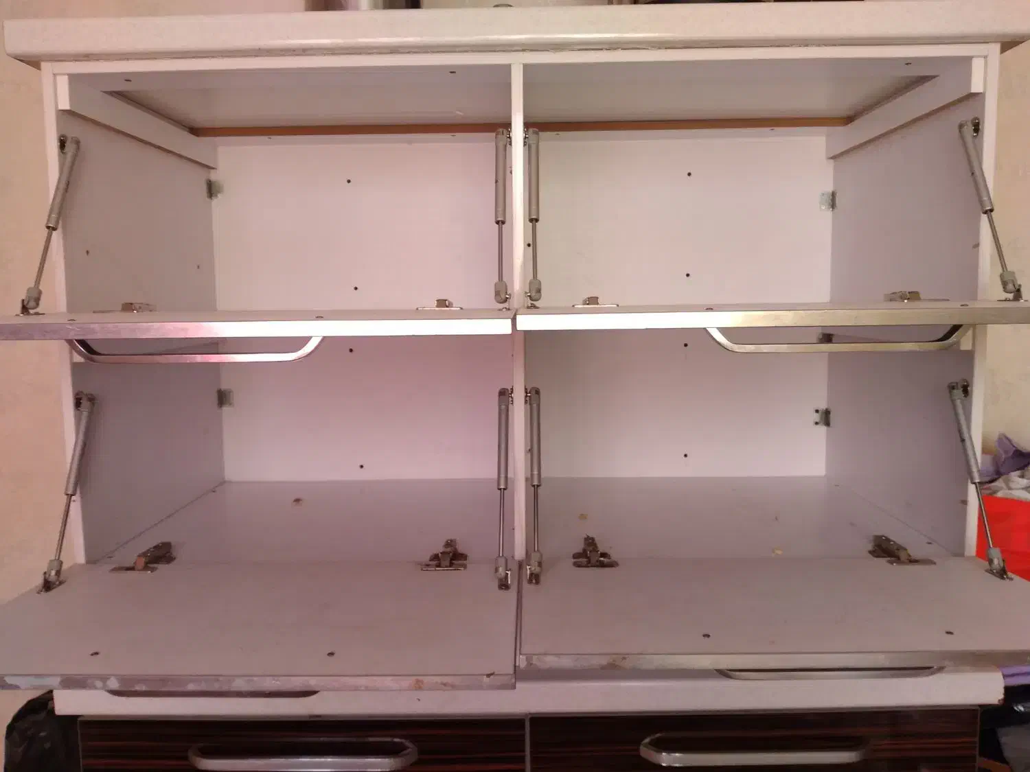 کمد چهار در جنس های گلاس|جاکفشی، کمد، دراور|بندرعباس, |دیوار