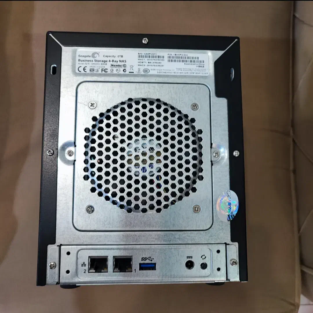 ذخیره ساز تحت شبکه NAS 4bay سیگیت مدل بیزنس|مودم و تجهیزات شبکه|تهران, گلستان (شهرک راه آهن)|دیوار