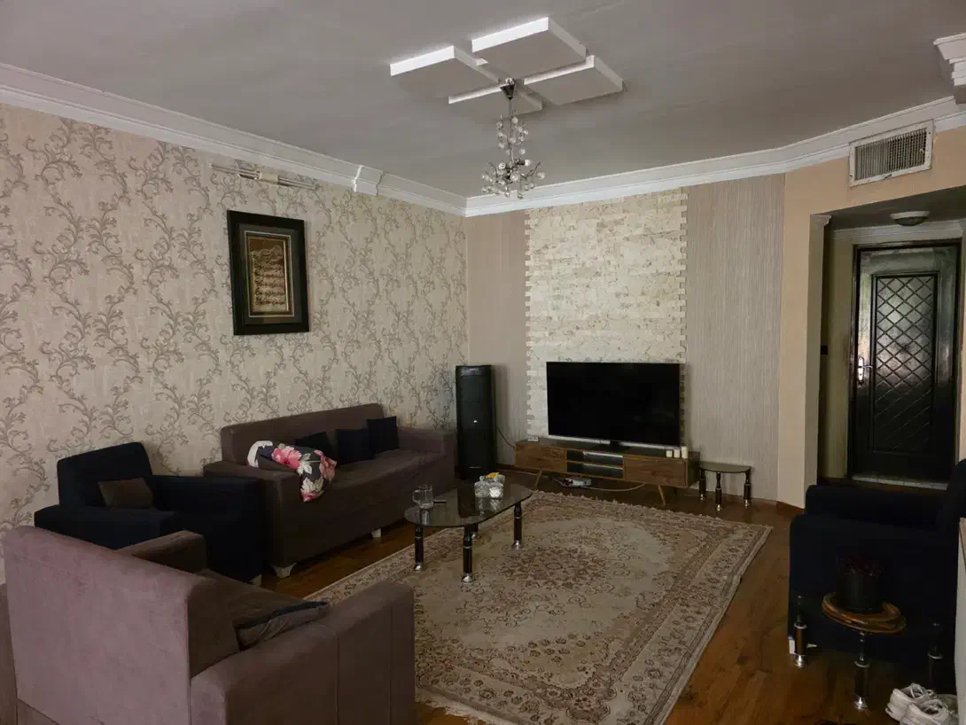 مبلمان ۷ نفره و عسلی|مبلمان خانگی و میز عسلی|مشهد, نیروی هوایی|دیوار