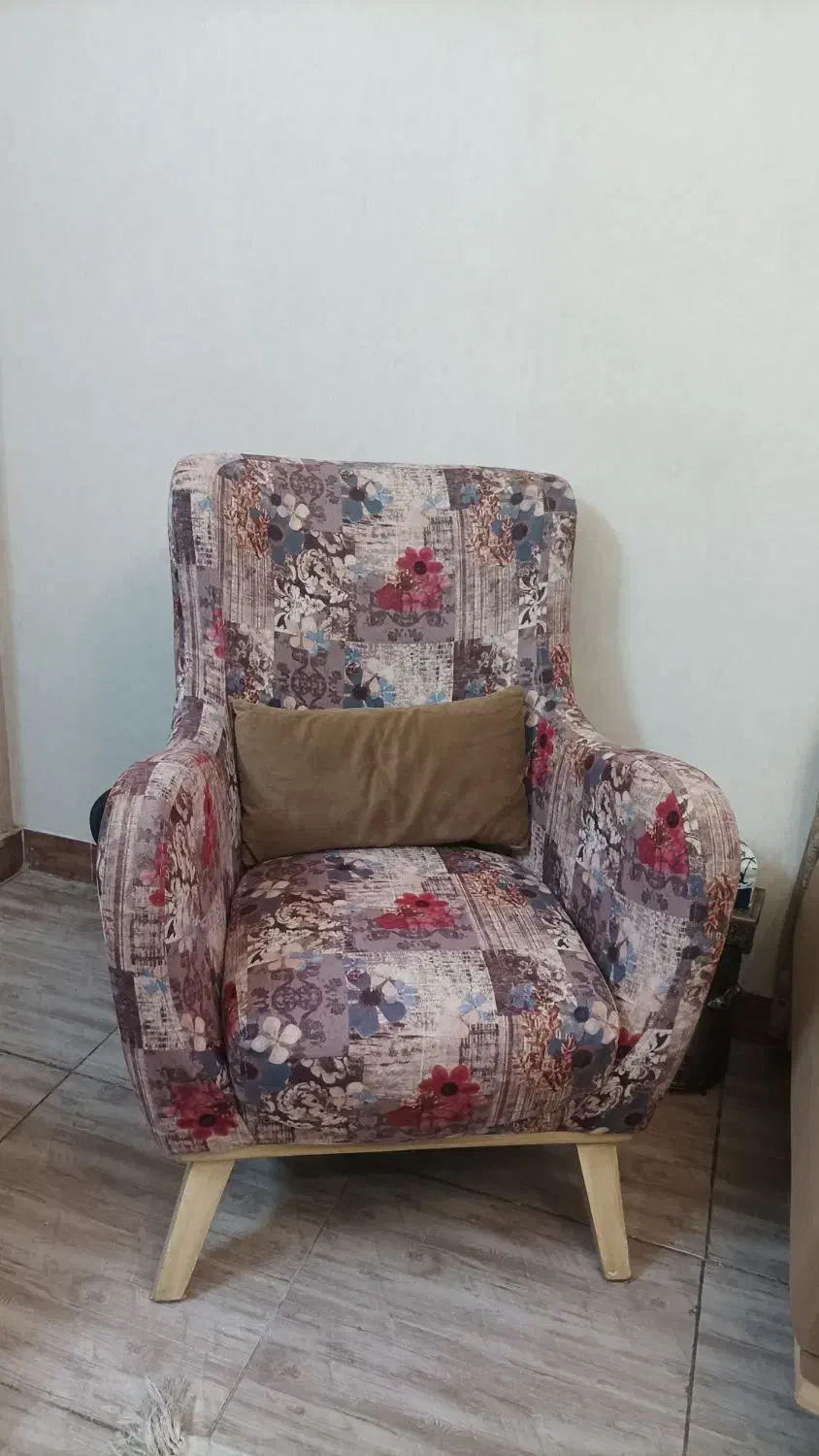 مبل ۷ نفره|مبلمان خانگی و میز عسلی|قرچک, باقرآباد|دیوار