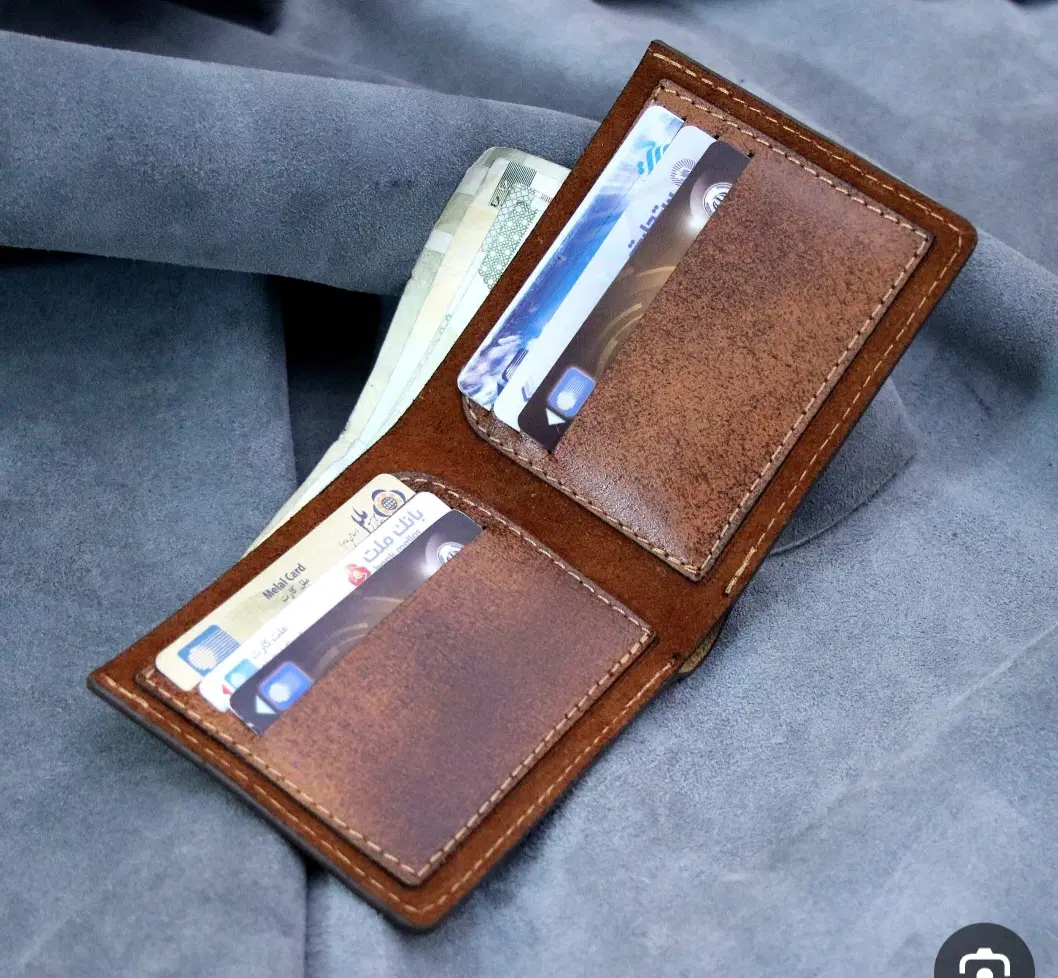 کیف مدارک|کیف، کفش، کمربند|شیروان (خراسان), |دیوار